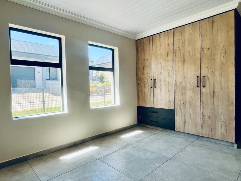 3 Bedroom Property for Sale in Reebok Western Cape